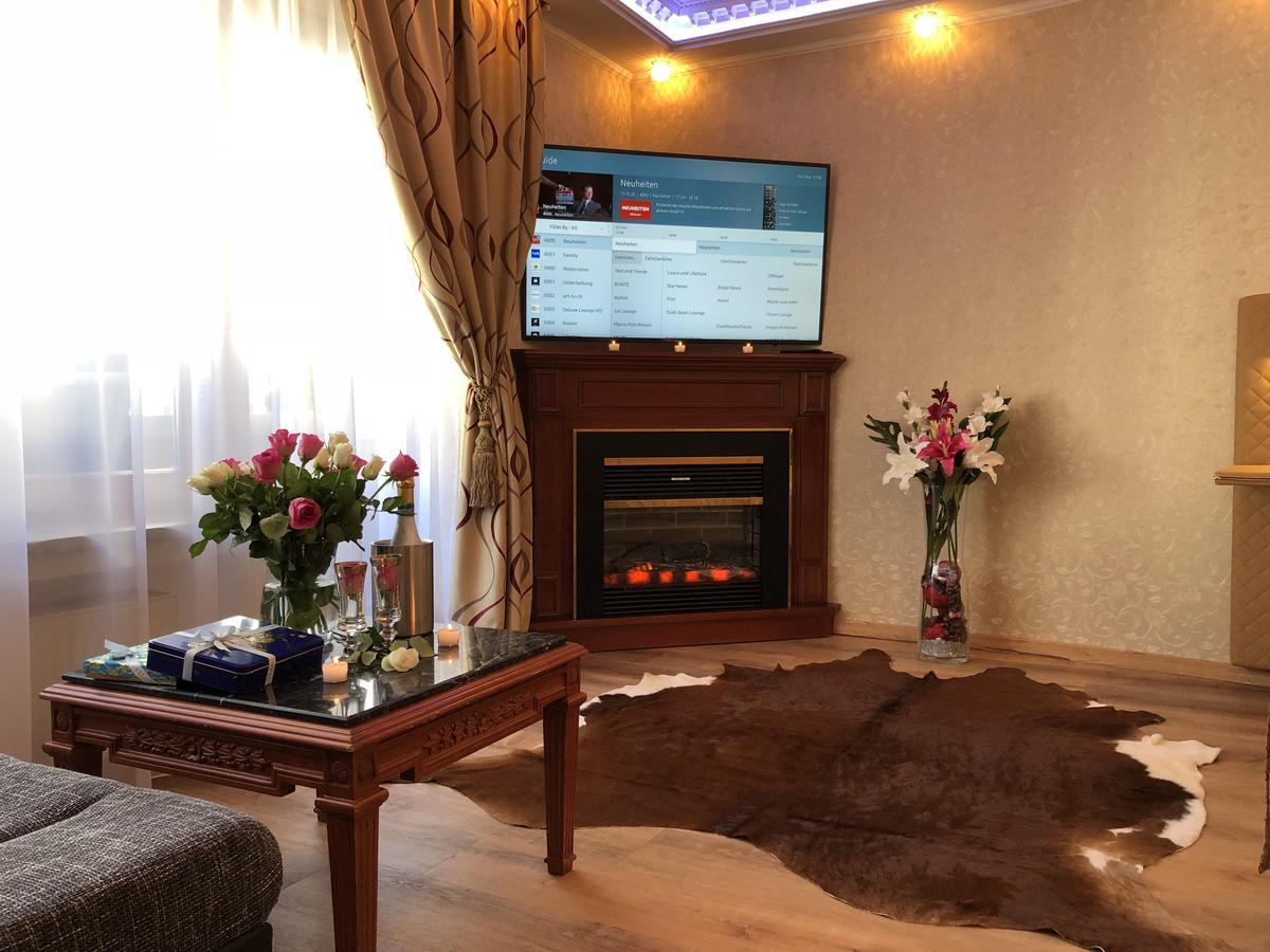 Golden Gapa Deluxe Studio Apartment 20 加爾米施-帕滕基興 外观 照片