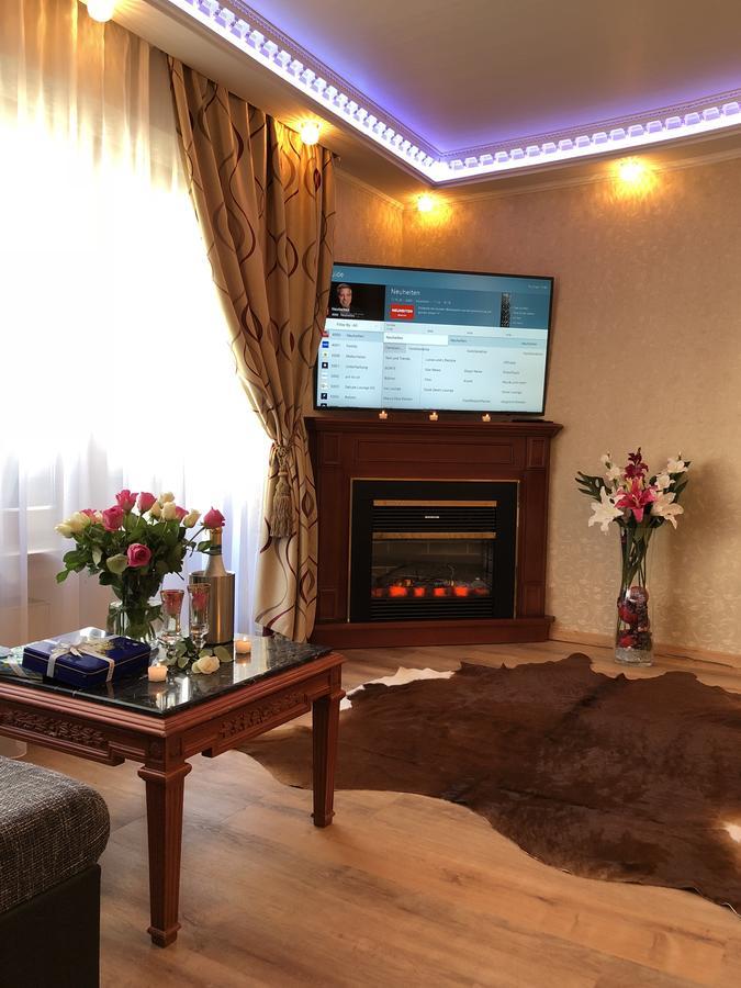 Golden Gapa Deluxe Studio Apartment 20 加爾米施-帕滕基興 外观 照片